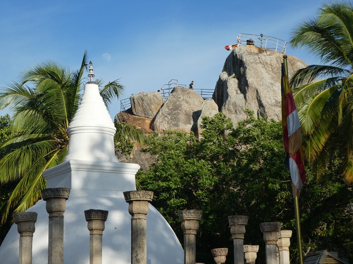 The aerie where the Indian Buddhist missionary monk called to the Sinhalese king as he hunted