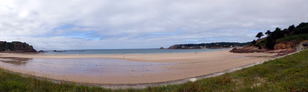 Panoramic view of St Brelade's beach